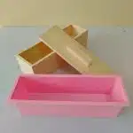 Molde de silicona rectangular con caja de madera